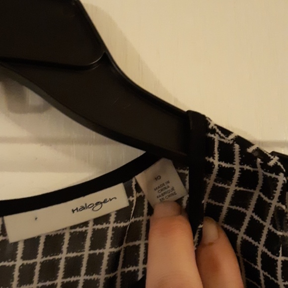 Halogen Women's Black, White & Blue Dress. - Picture 3 of 8